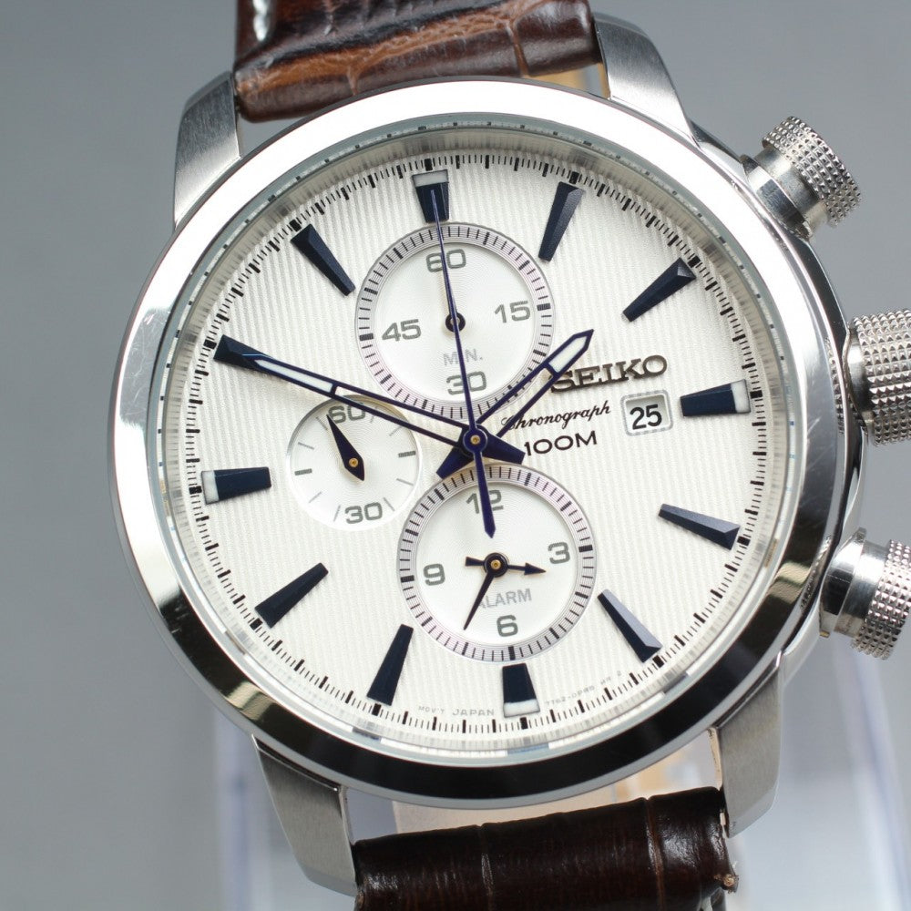 Near MINT SEIKO Chronograph SNAF51/7T62-0LG0 Silver Quartz 43.4mm Men's Watch