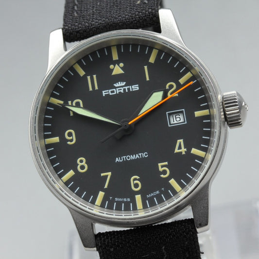 Near MINT FORTIS Flieger 595.10.46.1 Black Auto 40mm Men's Watch