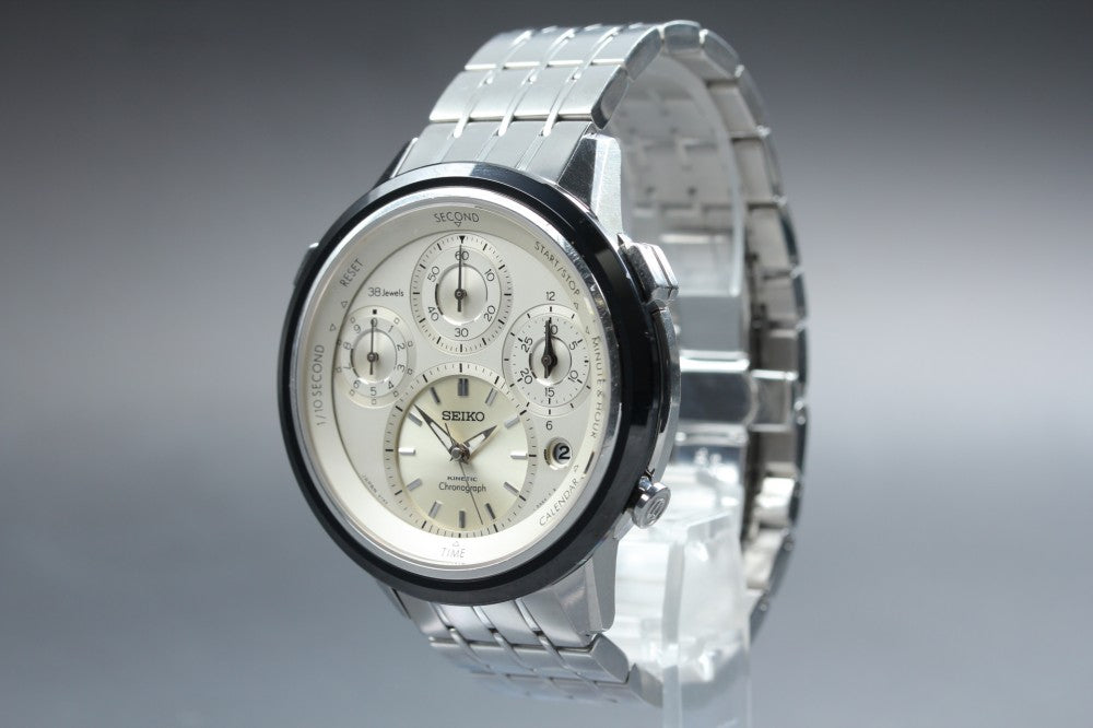 Near MINT SEIKO Kinetic Crown SBCG003/9T82-0AE0 Silver Quartz 44.9mm Men's Watch