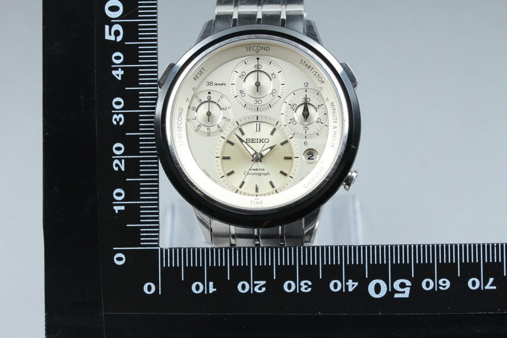 Near MINT SEIKO Kinetic Crown SBCG003/9T82-0AE0 Silver Quartz 44.9mm Men's Watch
