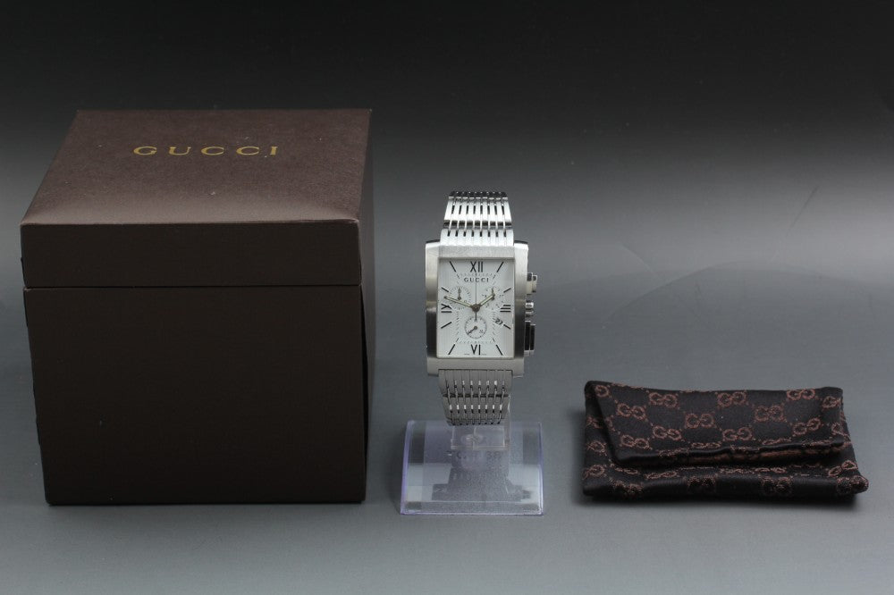 Near MINT GUCCI G Metro 8600M White Quartz 34.1mm Men's Watch