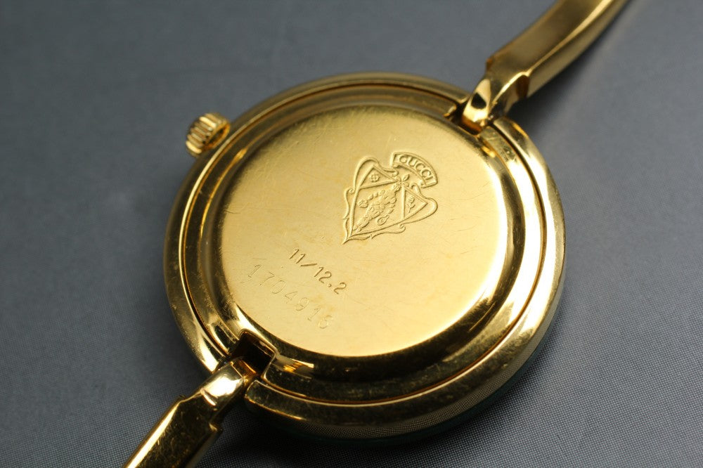 Near MINT GUCCI 11/12.2 White Quartz 25.7mm Ladies Watch