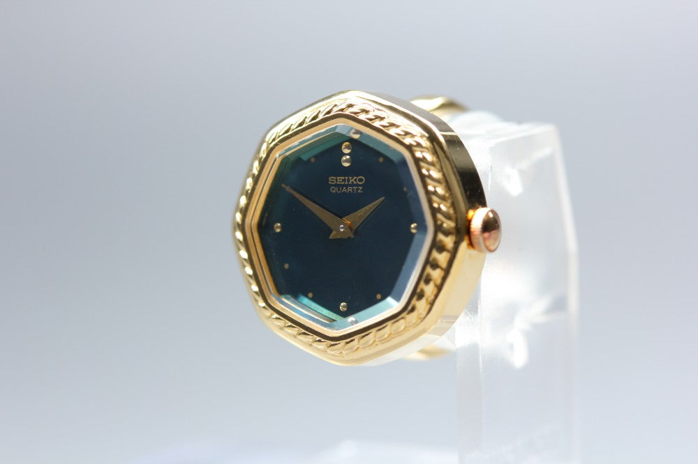 Near MINT SEIKO 1400-7940 Black Quartz 19.7mm Ladies Watch