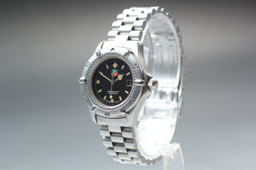 Near MINT TAG Heuer 2000 Professional 962.008R Black Quartz 28.3mm Ladies Watch
