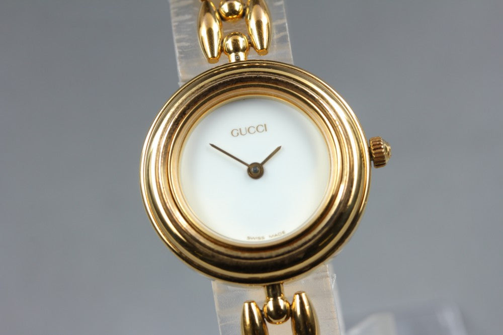 GUCCI 11/12.2 White Quartz 25.9mm Ladies Watch