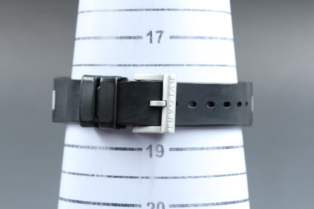 Near MINT BVLGARI Aluminum AL32A Silver Quartz 32mm Men's Watch