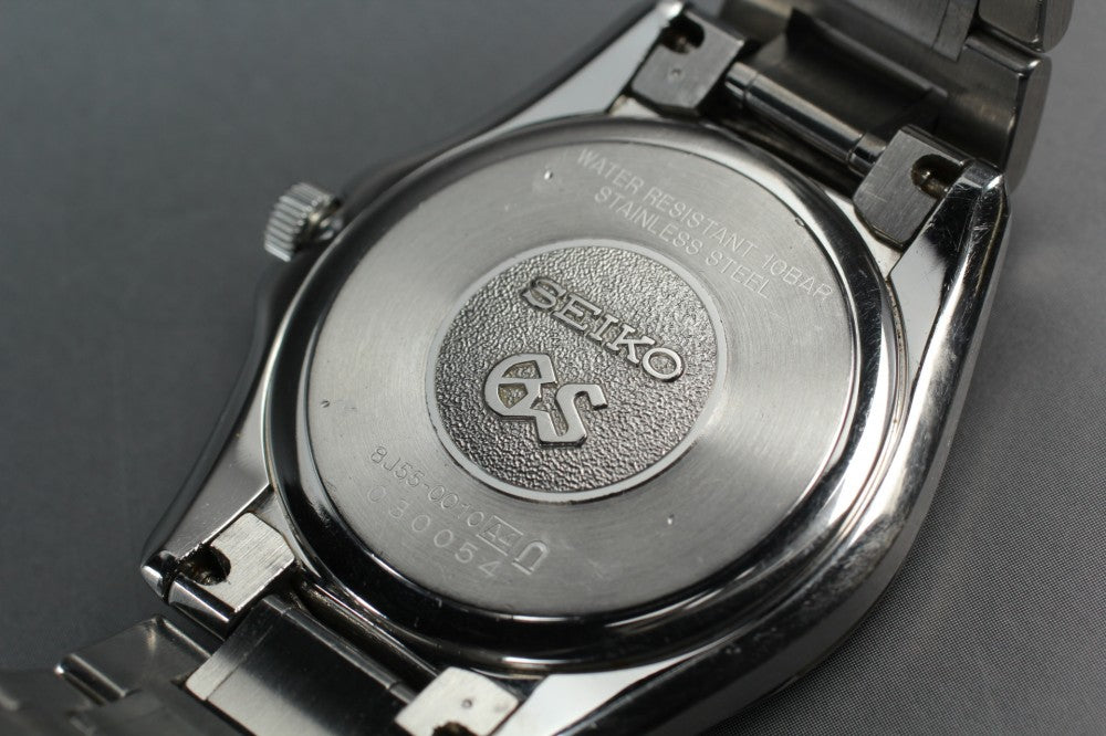 Near MINT Grand Seiko SBGF009/8J55-0010 Silver Quartz 34.7mm Men's Watch 2000