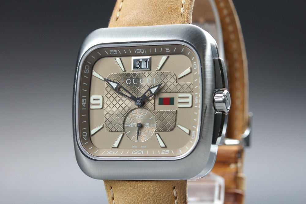 Near MINT GUCCI Coupe YA131301/131.3 Beige Quartz 39.4mm Men's Watch