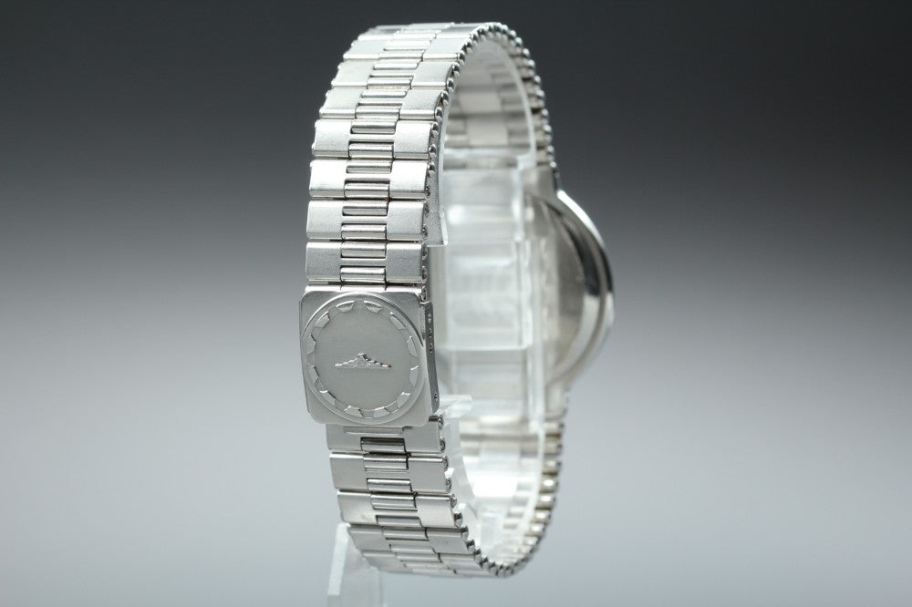 Near MINT LONGINES Conquest 161 4940 Grey Quartz 31.5mm Men's Watch