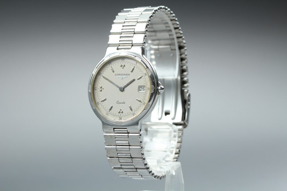 Near MINT LONGINES Conquest 161 4940 Grey Quartz 31.5mm Men's Watch