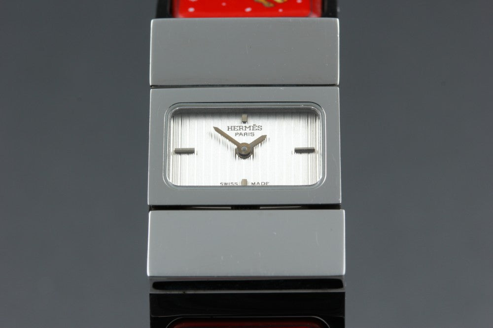 Near MINT HERMES Loquet L01.210 Silver Quartz 19mm Ladies Watch