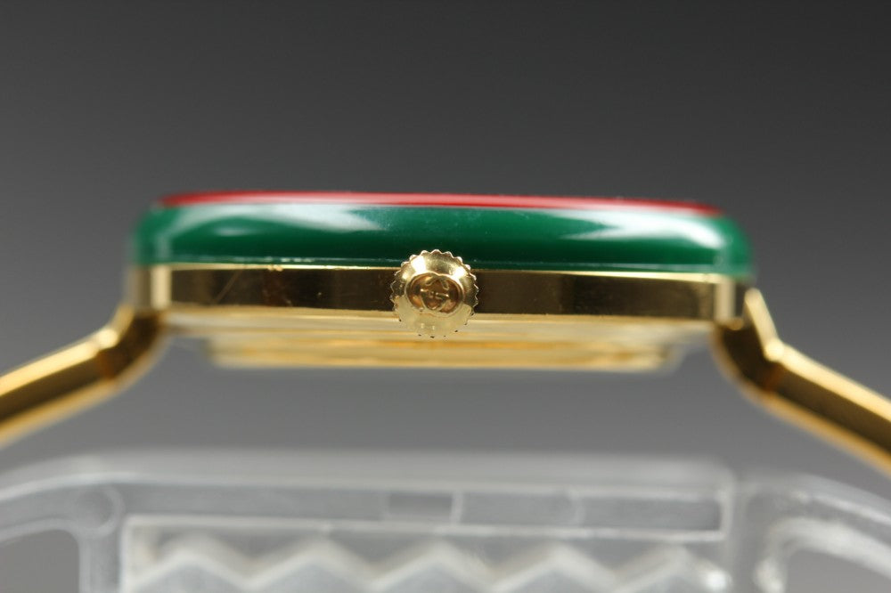 Near MINT GUCCI 11/12.2 White Quartz 26mm Ladies Watch