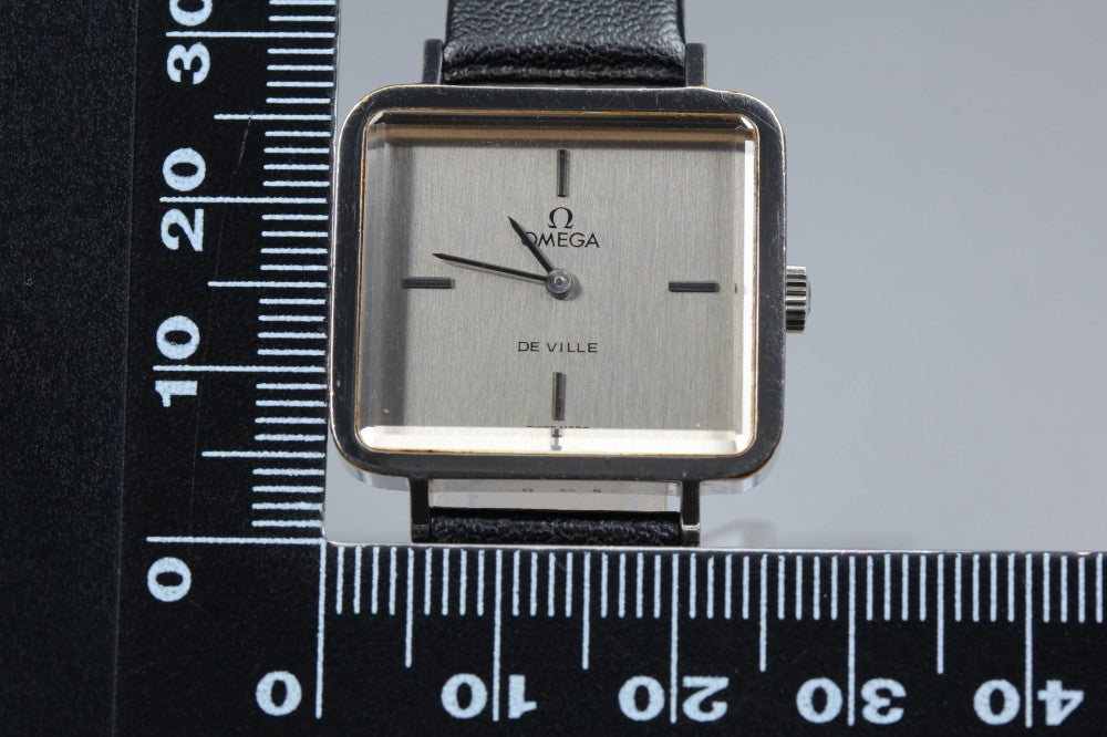 Near MINT OMEGA De Ville 511.0375 Cal.625 Silver Manual 26mm Ladies Watch