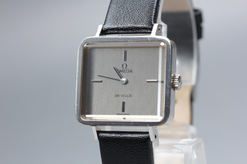 Near MINT OMEGA De Ville 511.0375 Cal.625 Silver Manual 26mm Ladies Watch