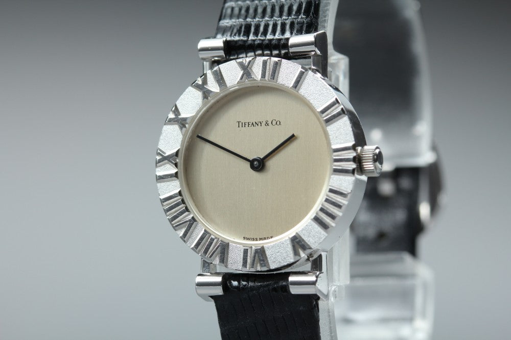 Near MINT TIFFANY&Co. Atlas L0640 Silver Quartz 24.1mm Ladies Watch