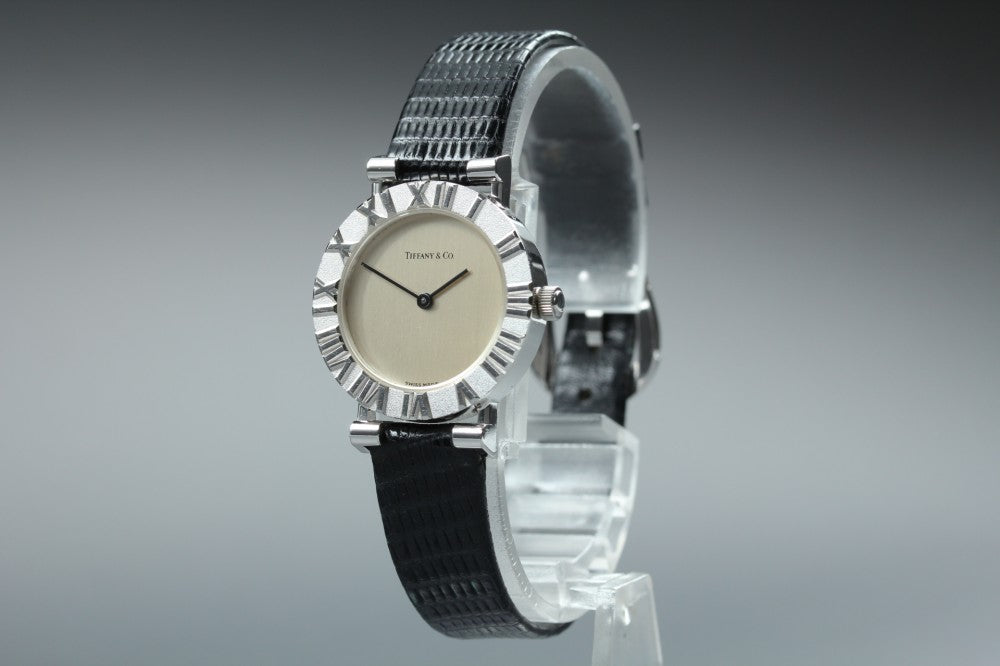 Near MINT TIFFANY&Co. Atlas L0640 Silver Quartz 24.1mm Ladies Watch