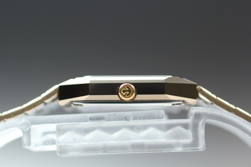 Near MINT RADO Diastar 133.9717.3 Gold Quartz 19.8mm Ladies Watch