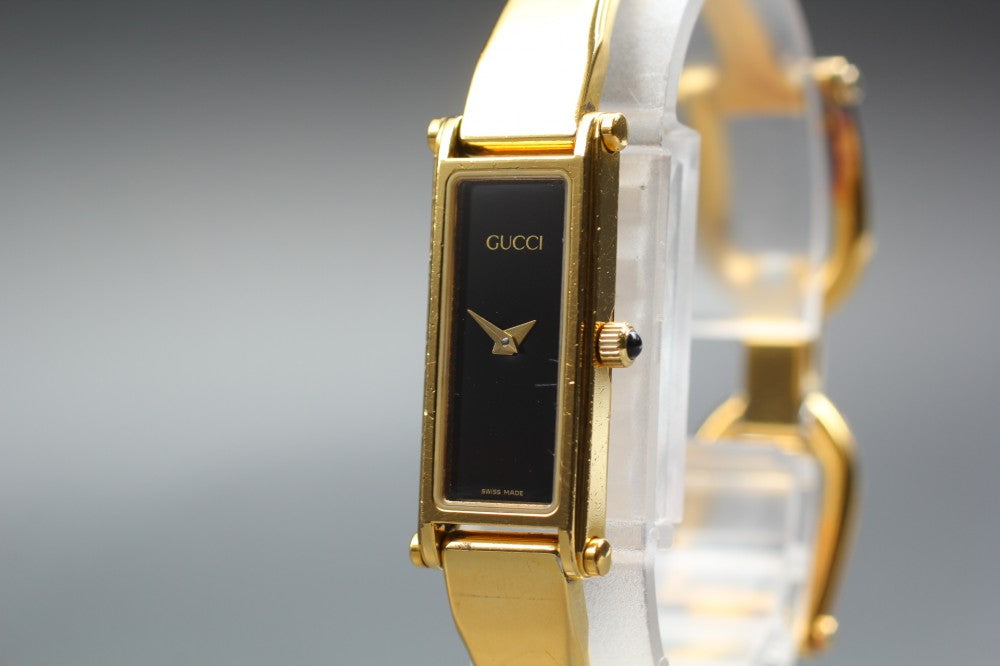 Near MINT GUCCI 1500L Black Quartz 12.3mm Ladies Watch