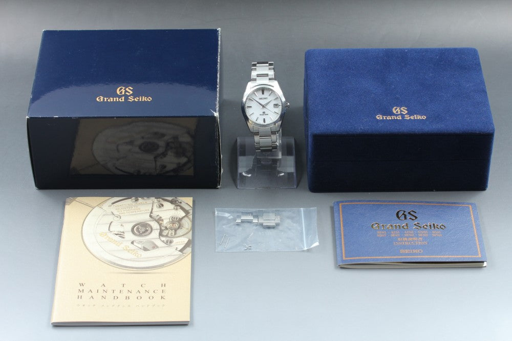 Near MINT Grand Seiko SBGX059/9F62-0AB0 White Quartz 36.3mm Men's Watch