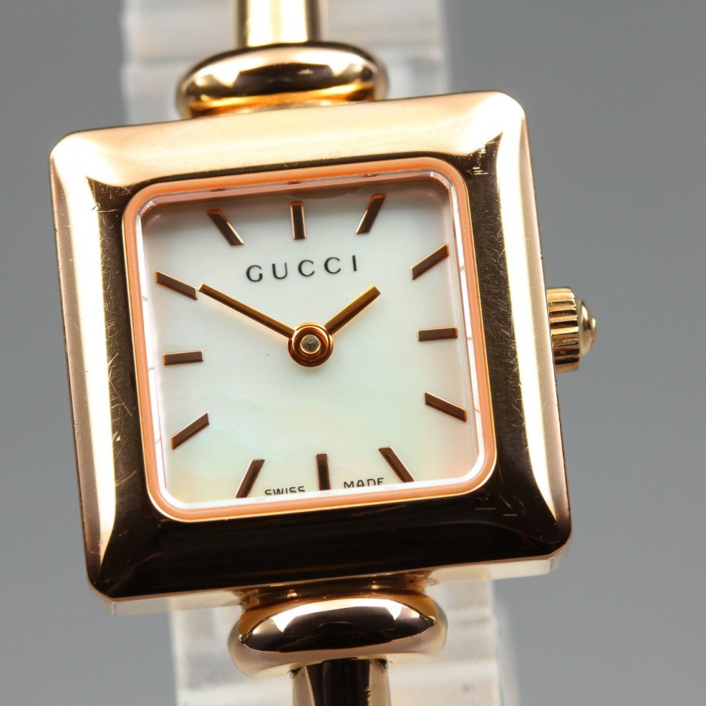 Near MINT GUCCI 1900L Mother of Pearl Quartz 19.5mm Ladies Watch