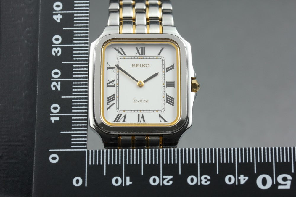 Near MINT SEIKO Dolce 5E30-5A40 White Quartz 29.6mm Men's Watch