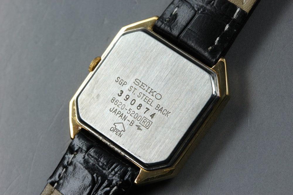 Near MINT SEIKO 8620-5200 Gold Quartz 24.5mm Ladies Watch 1983