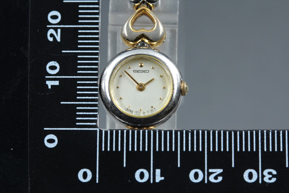SEIKO Tisse 1E20-0030 Silver Quartz 15.9mm Ladies Watch 1991