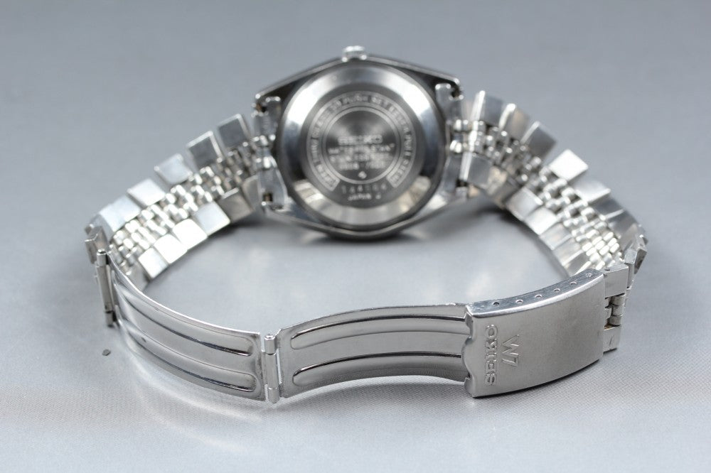 SEIKO Lord Matic 5606-7000 Black Auto 34.4mm Men's Watch 1971