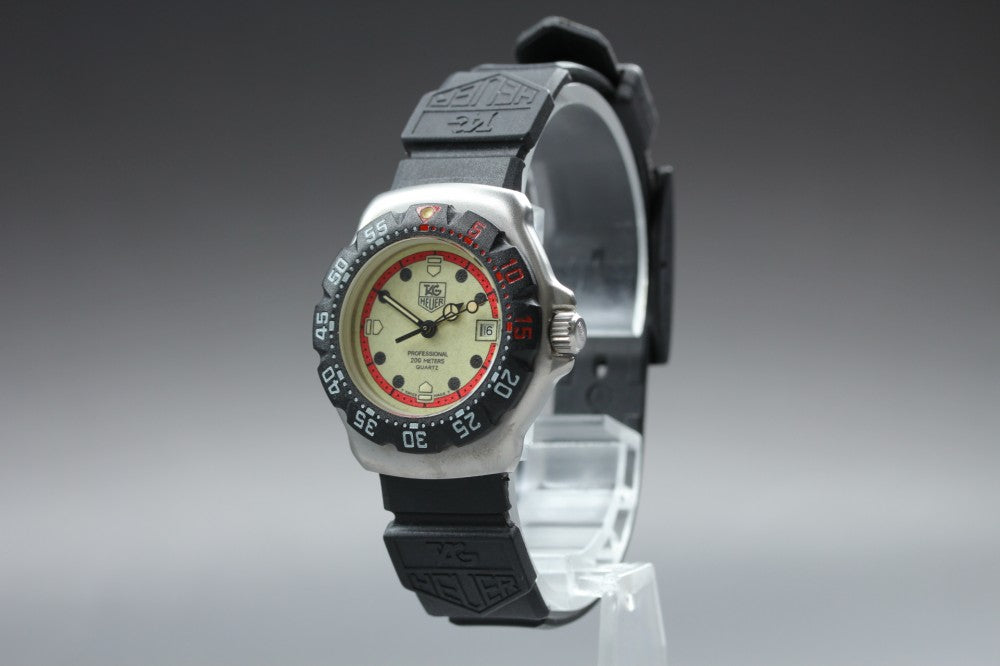 Near MINT TAG Heuer Formula 1 371.508 White Quartz 28mm Ladies Watch