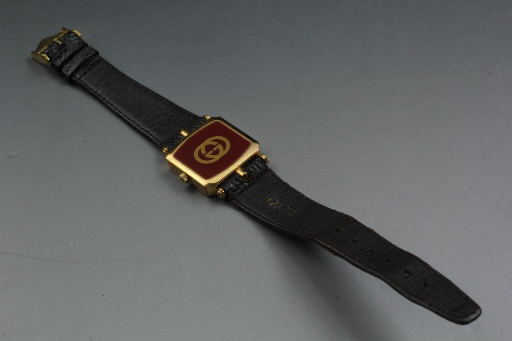 Near MINT GUCCI Sherry Line Gold Quartz 25mm Ladies Watch