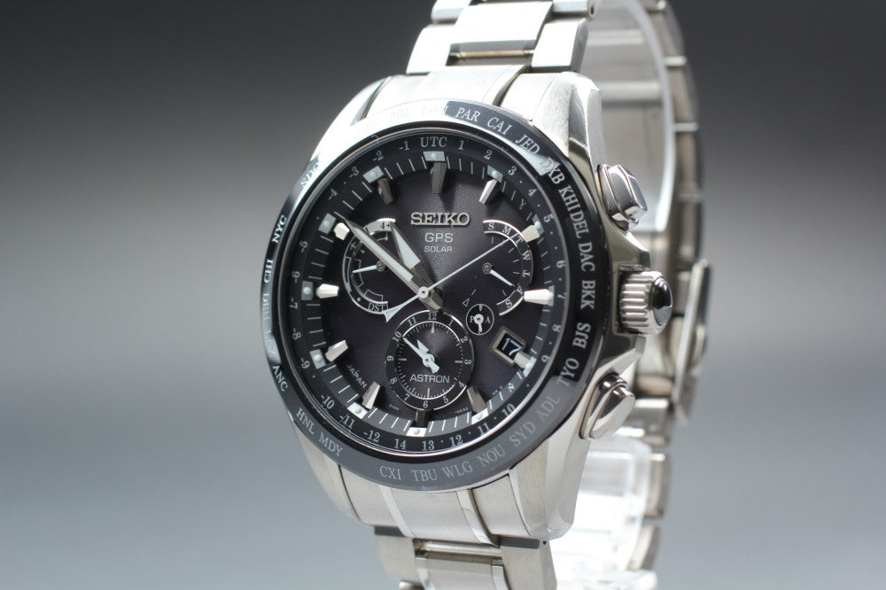 Near MINT SEIKO Astron SBXB041/8X53-0AB0-2 Black Solar 45mm Men's Watch