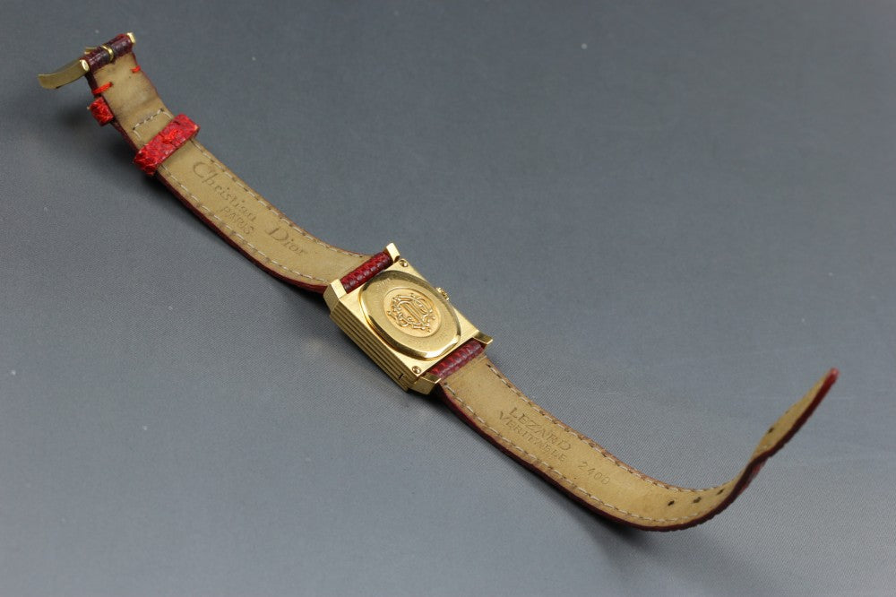 Near MINT Christian Dior La Parisienne D60-159 Gold Quartz 19mm Ladies Watch