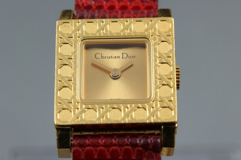 Near MINT Christian Dior La Parisienne D60-159 Gold Quartz 19mm Ladies Watch