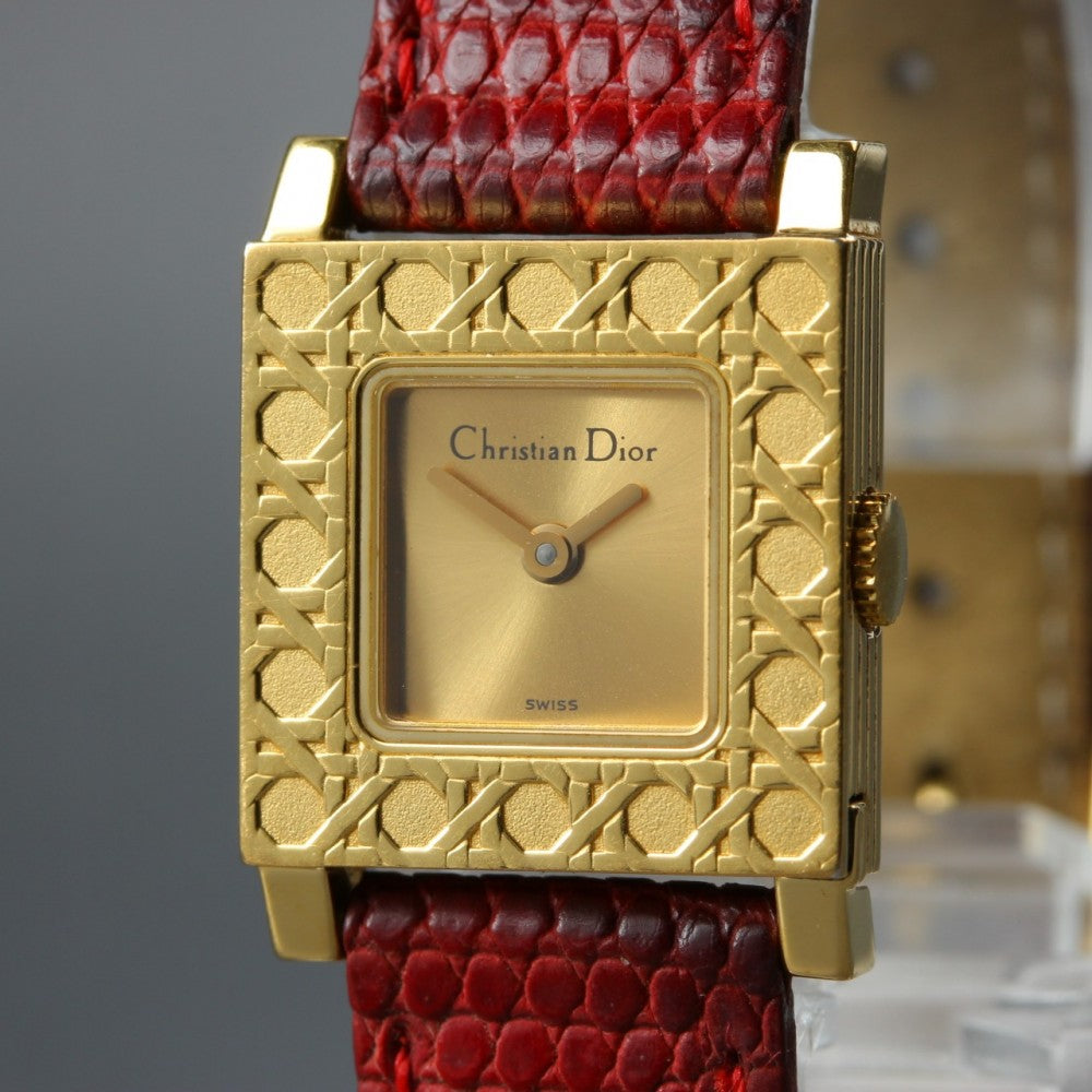Near MINT Christian Dior La Parisienne D60-159 Gold Quartz 19mm Ladies Watch