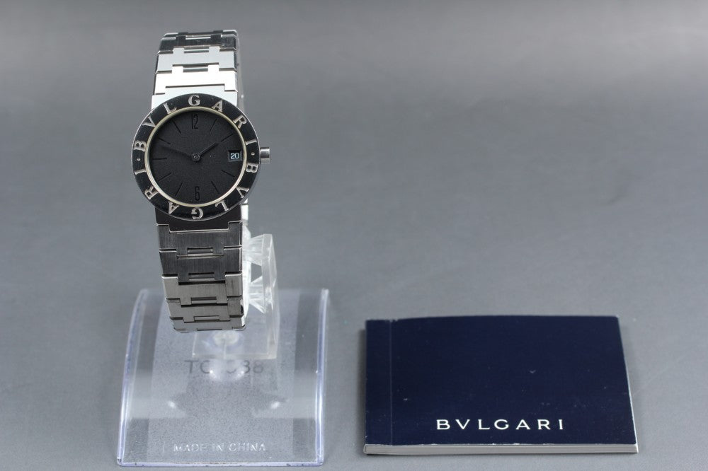 Near MINT BVLGARI BB30SSD Black Quartz 29.9mm Unisex Watch