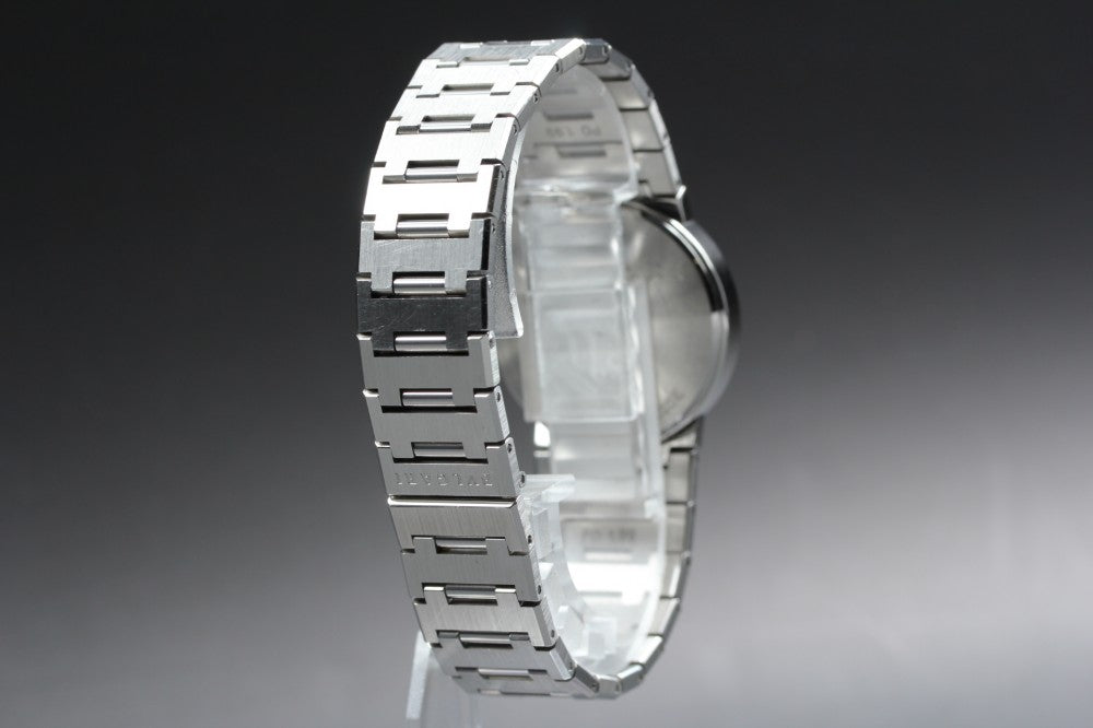 Near MINT BVLGARI BB30SSD Black Quartz 29.9mm Unisex Watch