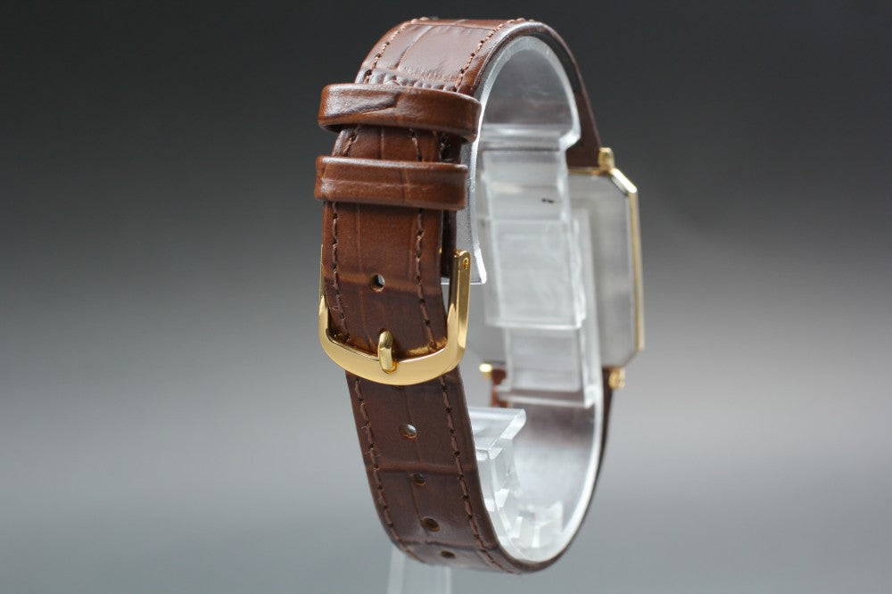 Near MINT SEIKO Dolce 6730-5160 Gold Quartz 26.2mm Men's Watch 1971