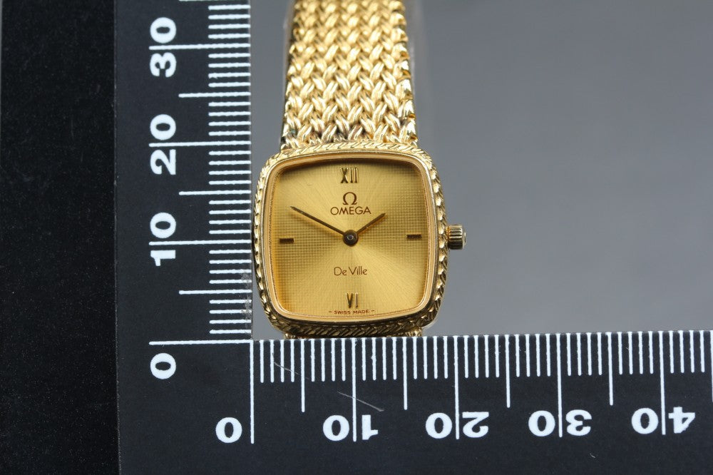Near MINT OMEGA De Ville 791.0897 Cal.1455 Gold Quartz 19.5mm Ladies Watch