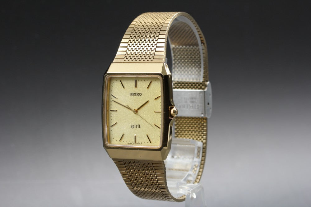 Near MINT SEIKO Spirit 5E31-5A60 Gold Quartz 29mm Men's Watch 1990