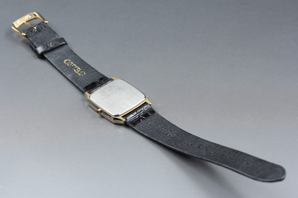 MINT SEIKO Dolce 8N41-5130 Gold Quartz 27mm Men's Watch 1984