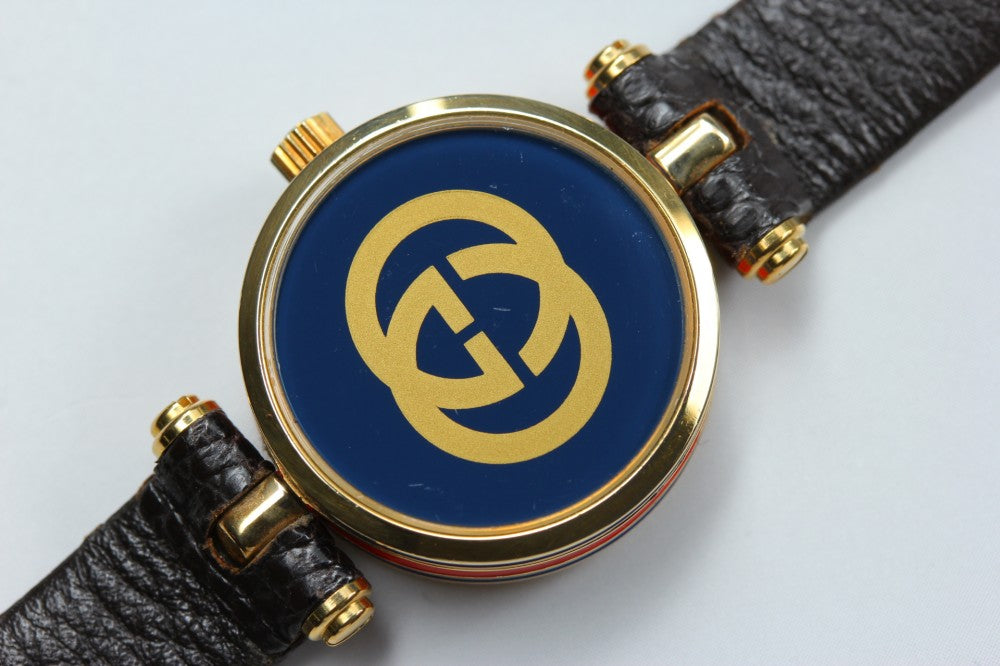 Near MINT GUCCI 2000L Gold Quartz 21.3mm Ladies Watch