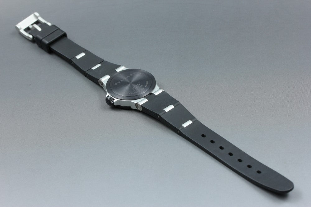 Near MINT BVLGARI Aluminum AL29TA Silver Quartz 29.2mm Ladies Watch