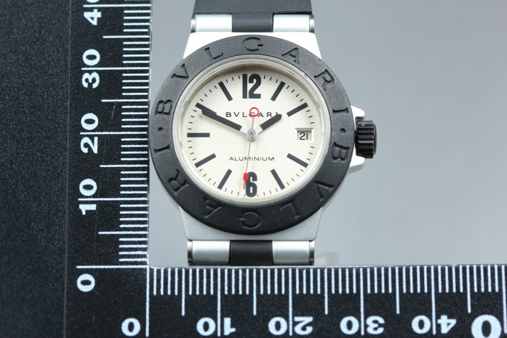 Near MINT BVLGARI Aluminum AL29TA Silver Quartz 29.2mm Ladies Watch