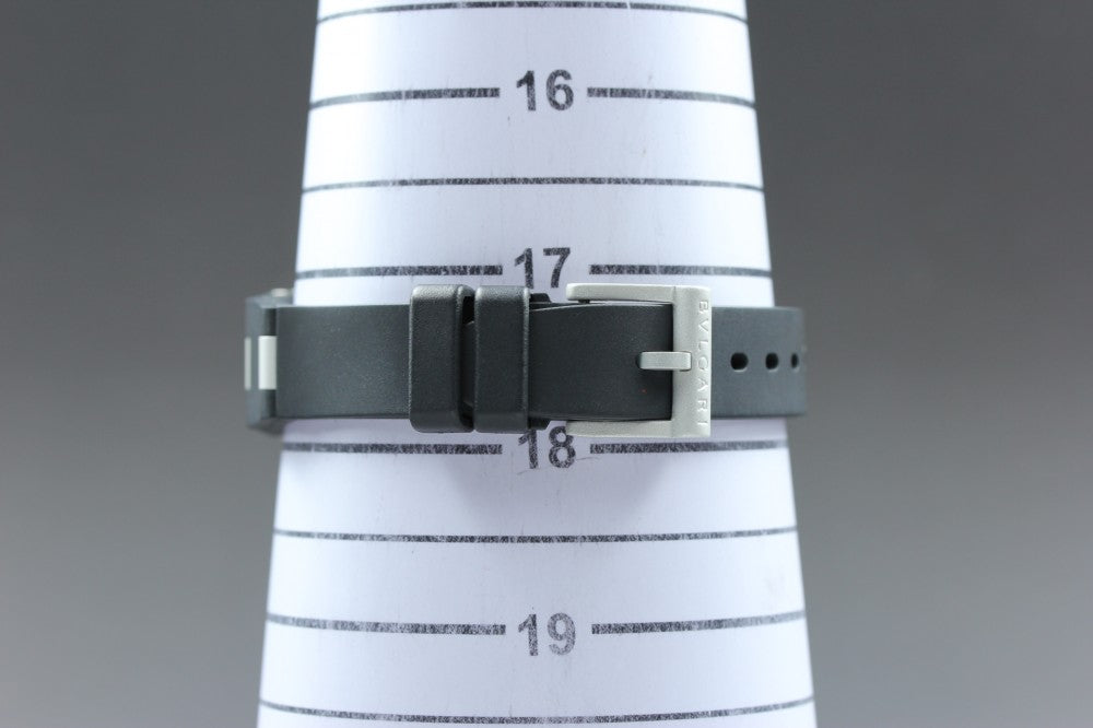 Near MINT BVLGARI Aluminum AL29TA Silver Quartz 29.2mm Ladies Watch