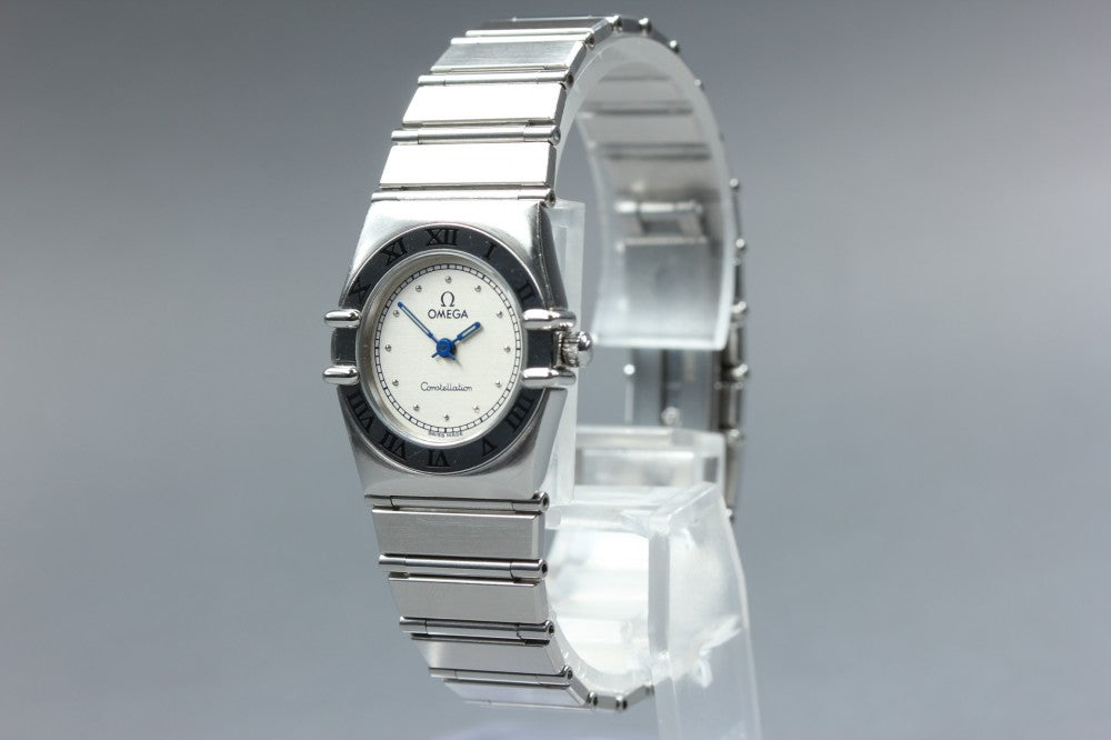 Near MINT OMEGA Constellation 795.1080.1 Cal.1456 Silver Quartz 22.5mm Ladies Watch