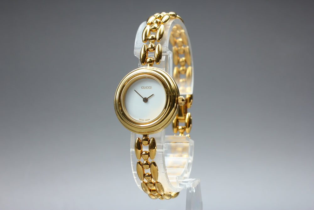 GUCCI 11/12.2 White Quartz 25.3mm Ladies Watch