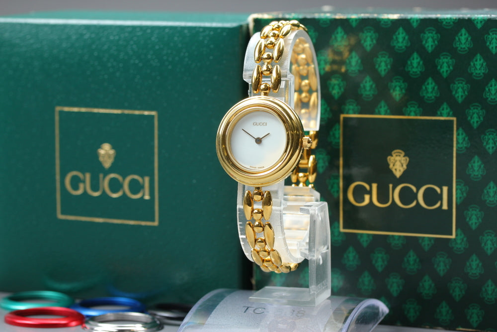GUCCI 11/12.2 White Quartz 25.3mm Ladies Watch