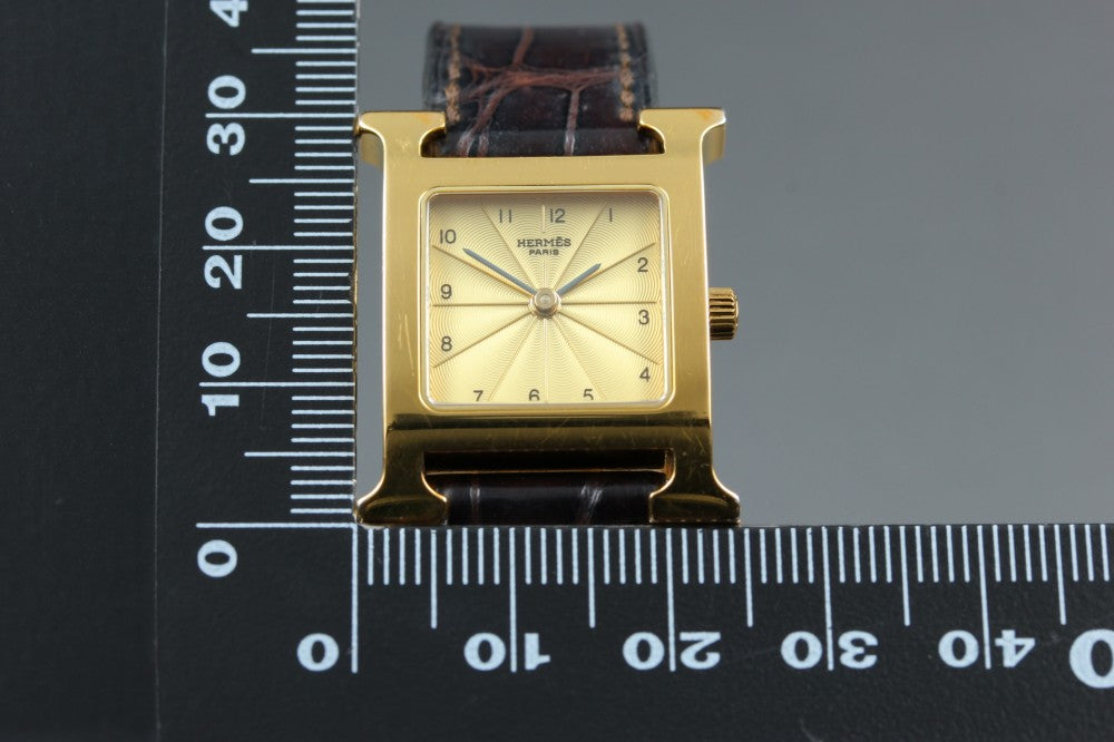 Near MINT HERMES H Watch HH1.201 Gold Quartz 21mm Ladies Watch
