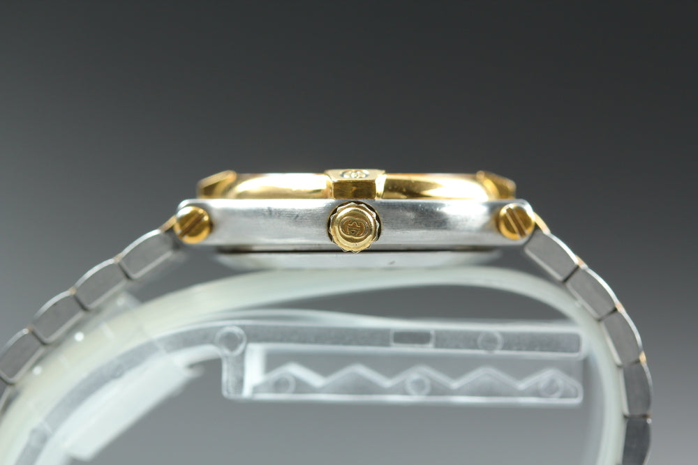 Near MINT GUCCI 9000L Gold Quartz 24.6mm Ladies Watch