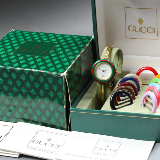 Near MINT GUCCI Change Bezel 11/12 White Quartz 25.7mm Ladies Watch